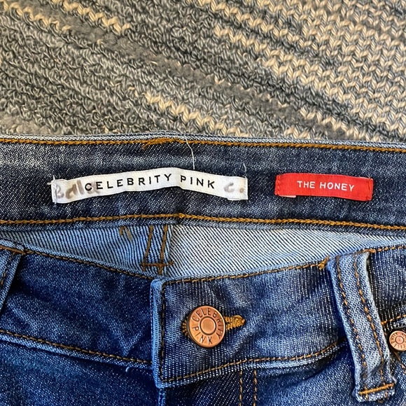 Celebrity pink, Shorts denim size 9/29 like new - Picture 3 of 3